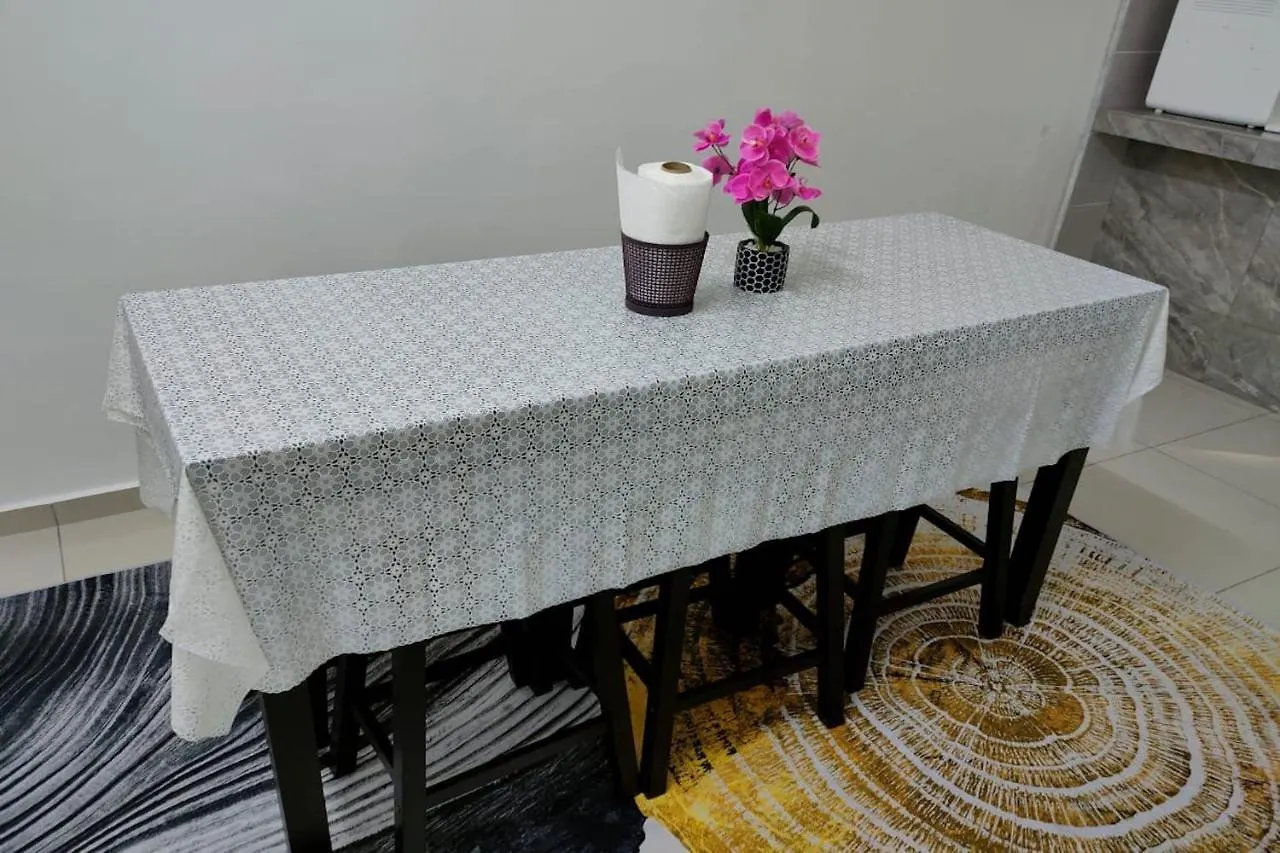 Oyo Homes 90611 Homestay D'Emas Malacca ホテル