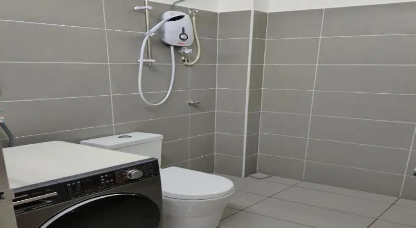 Oyo Homes 90611 Homestay D'Emas Malacca ホテル
