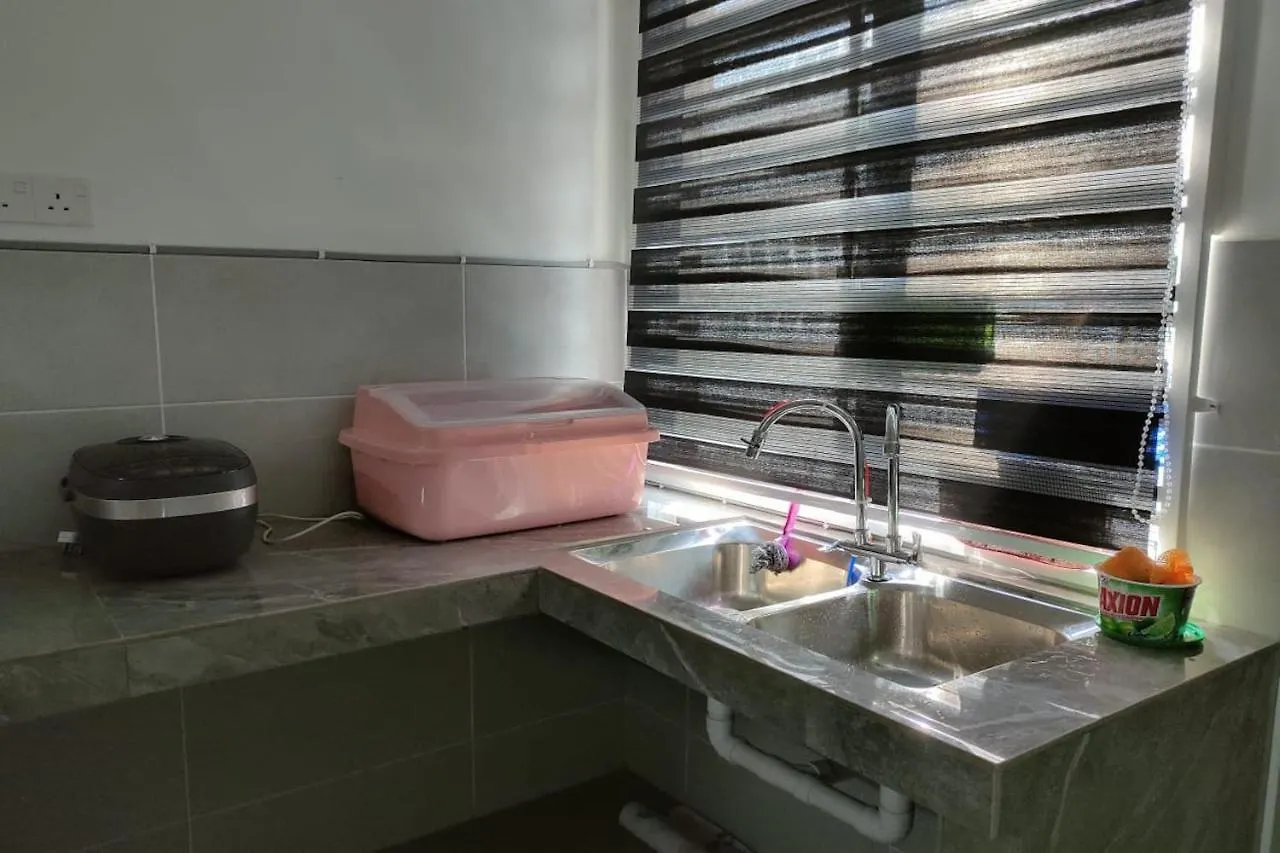 Oyo Homes 90611 Homestay D'Emas Malacca 2*,  Malajsie