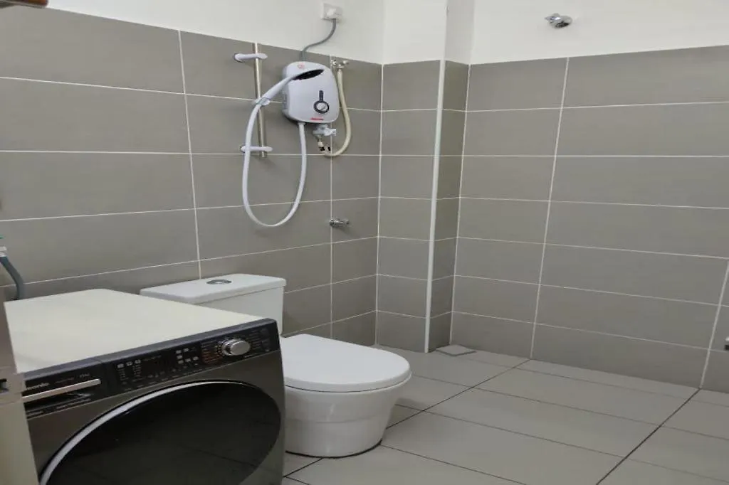 Oyo Homes 90611 Homestay D'Emas Malacca